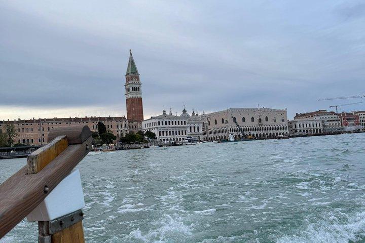 Venice : Magic at Sunset by Vintage Boat (Small Group)