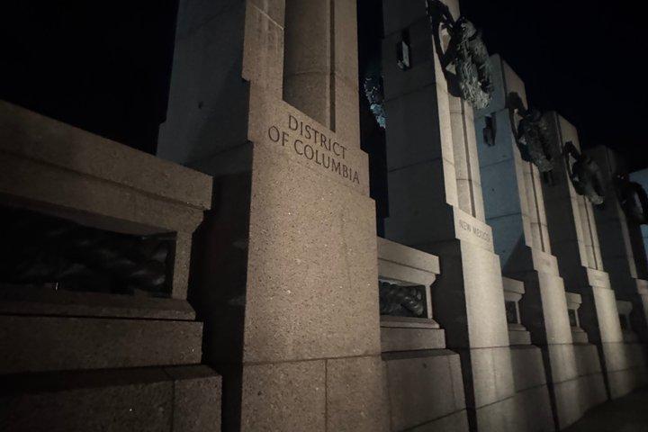Private Monuments At Night Tour