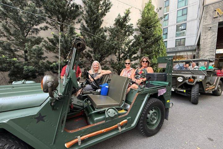 Saigon Street Food Experience By Night : US Army Jeep oder Motorrad