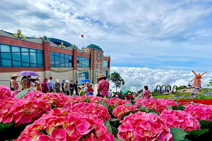 ケーブルカーで眺める曹洞台寺院＆黒処女山