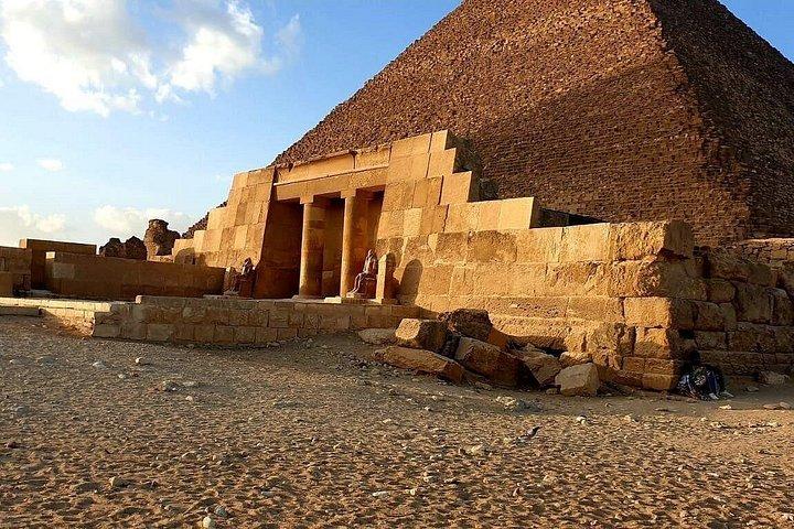 Cairo Day Trip – Pyramids, Sphinx & Museum With Lunch - Hurghada