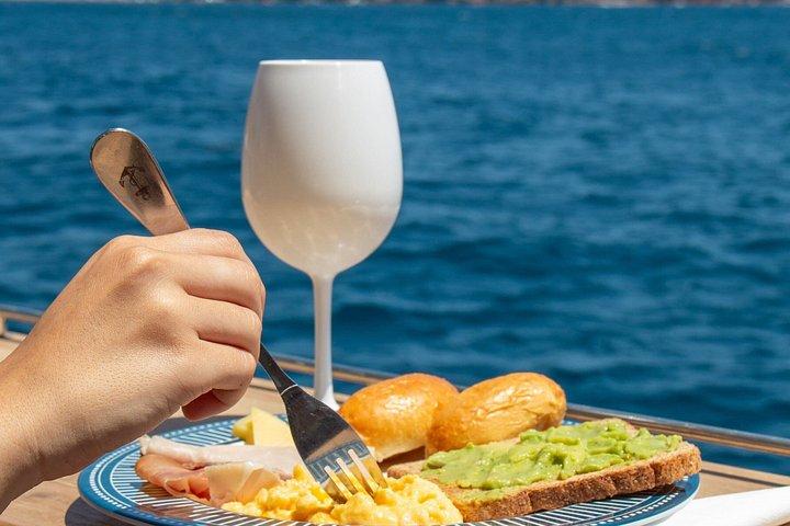 Saint Raphael | Brunch at Sea | Calanques de l’Estérel