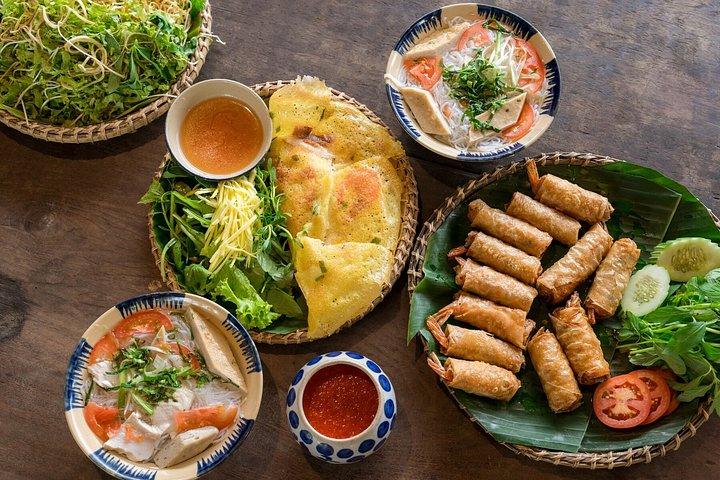 ニャチャン料理教室、市場見学、クラフトビレッジ