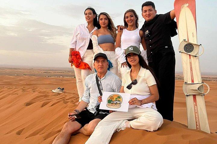 マラケシュからサハラ砂漠への3日間アドベンチャーメルズーガ砂丘＆ラクダ・トレック