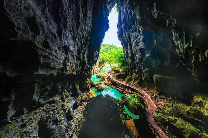 ジップライン暗闇の洞窟＆楽園の洞窟： 全日探索
