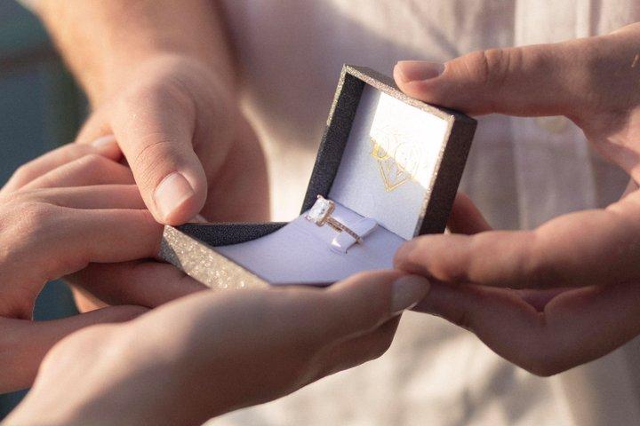 Hemmelige forslag Fotograf i Rom Rom Romantiske forlovelseshistorier