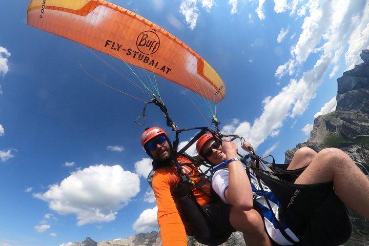 Tandem-paragliding in het Neustift Stubaital bij Innsbruck