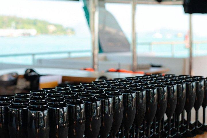 Phi Phi and Maithon Islands by Premium Noah yacht