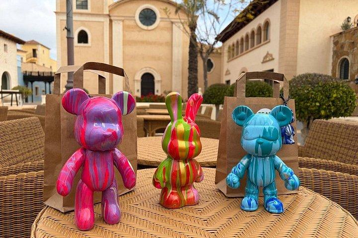 Fluid Art Workshop – Unique Figures in Alicante