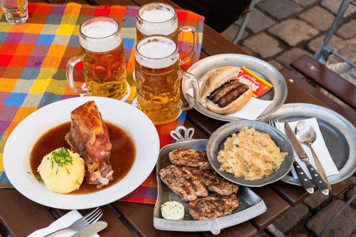 Nürnberg Food Tour mit Full Meal & Drinks von Do Eat Better