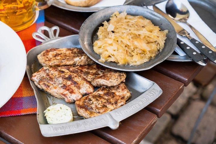 Munique Food Tour com refeições e bebidas completas por Do Eat Better