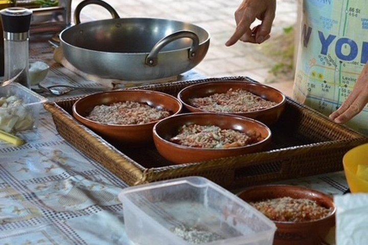 アマルフィ海岸はサレルノオリーブ畑でピザまたはパスタクラスを眺める