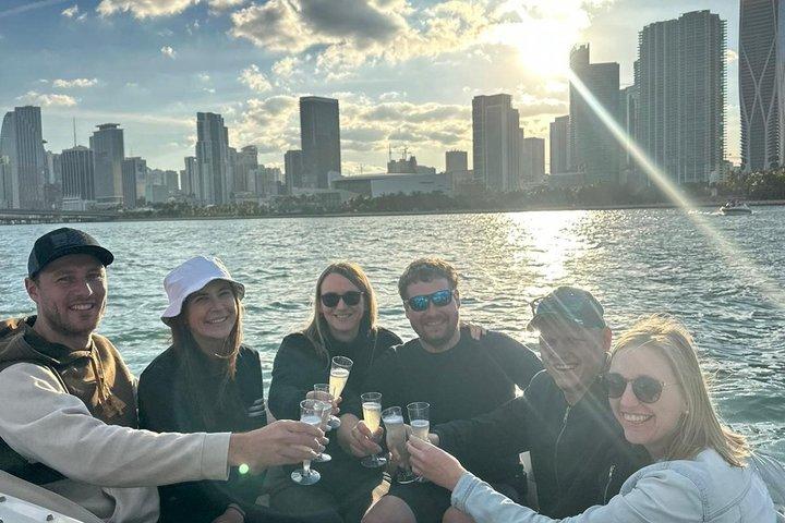 ALL INCLUSIVE Miami private Bootsfahrt mit USGC Lizenz Kapitän