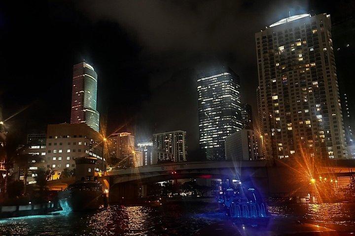 Miami Evening Architectural Boat Tour with Unobstructed Views