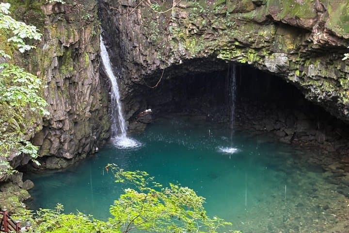 Herb Island & Sanjung Lake & Bidulginang Water Falls & Strawberry