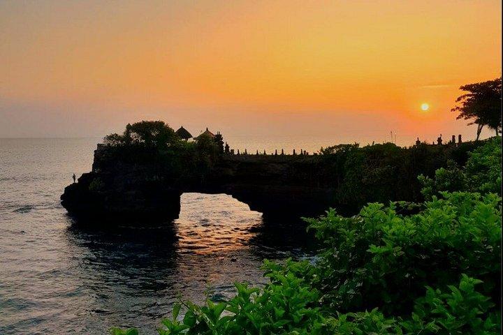 Bali Ultimate Tour Ulun Danu Jatiluwih UNESCO con tramonto
