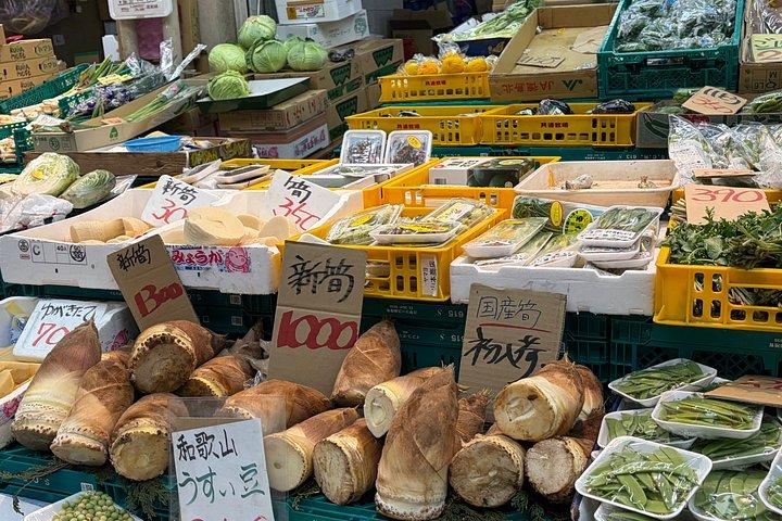 神戸フードツアー：市場/中華街で10品；神戸牛付き