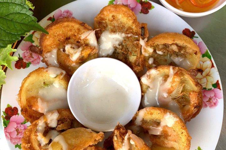 Premium Saigon Michelin Food Experience pela Insider Scooter