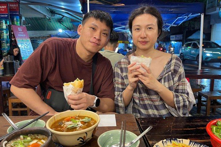 Saigon Street Food med 13 smagsprøver Motorcykel eventyr