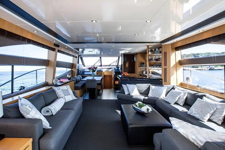Luksus Privat Fjord Cruise til Mostraumen - Princess 72 Yacht