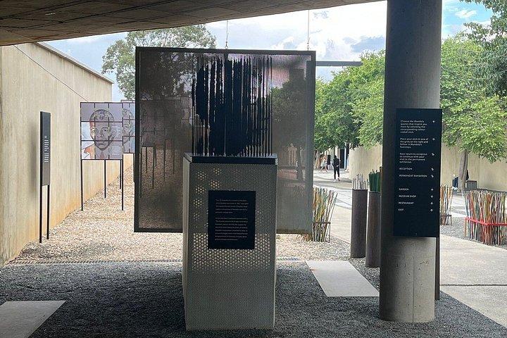 Soweto & Apartheid Museum Full-Day Tour