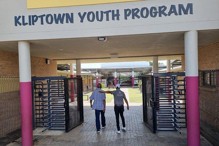 Soweto & Apartheid Museum Full-Day Tour