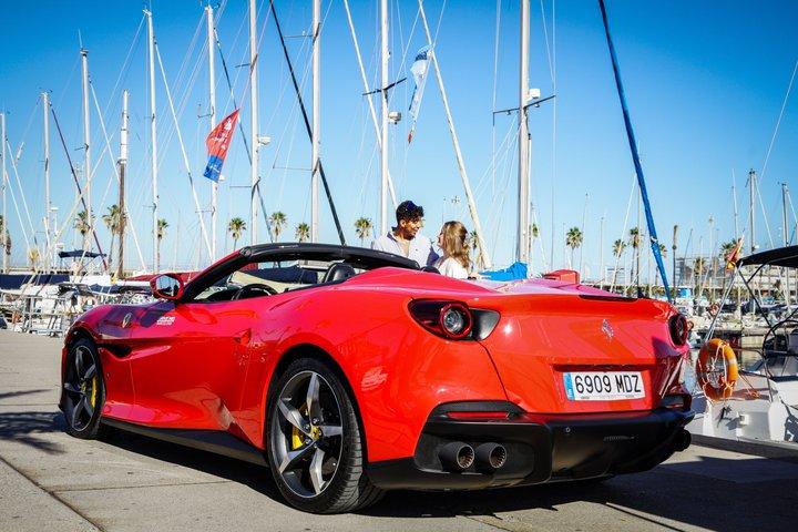 Ferrari Drive och segeläventyr Barcelona