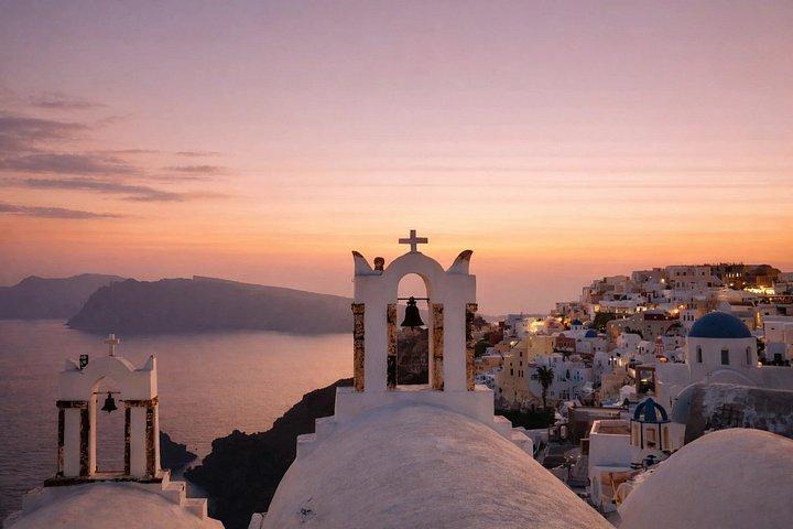 Santorini Private Sunset Tour with Flexible Viewpoints