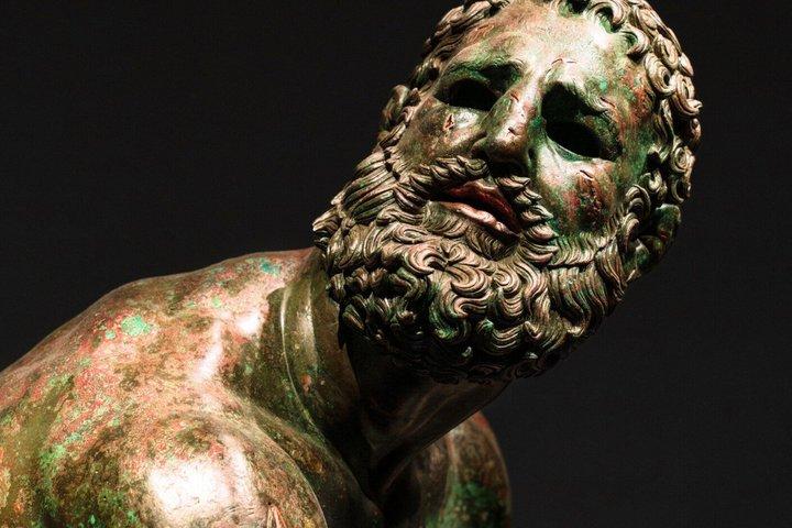 Tour Privado por el Palazzo Massimo y los Baños Dioclecianos