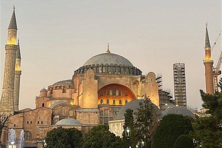 ISTANBUL Heldags PRIVAT guidad tur; För de bästa historiska platserna