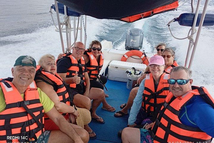 Snorkeling Shared Sky Tour in Cozumel with C