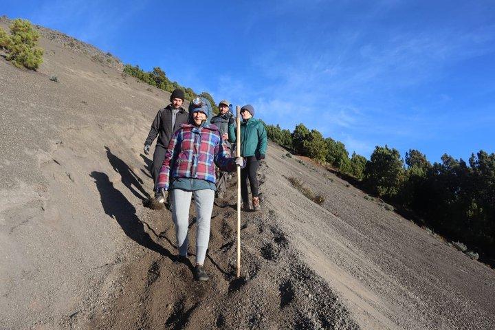 Tour de dos días al Volcán de Acatenango