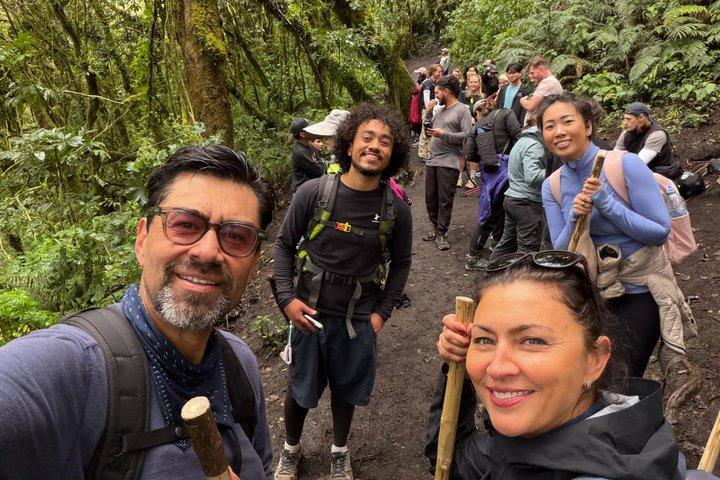 Tour de dos días al Volcán de Acatenango