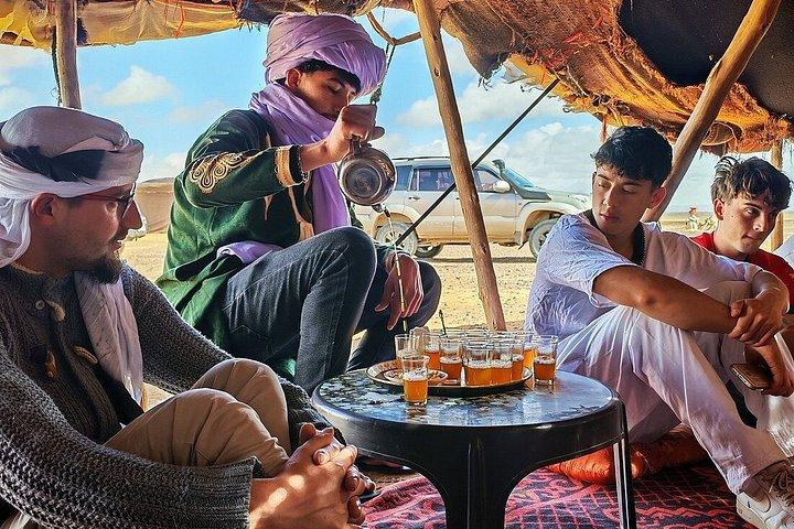 マラケシュ発：メルズーガへの3日間サハラ砂漠ツアー＆ラクダ乗り体験