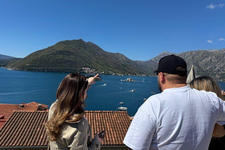Dagstur til Montenegro: Budva, St. Stephen, Shkodra fra TIRANA