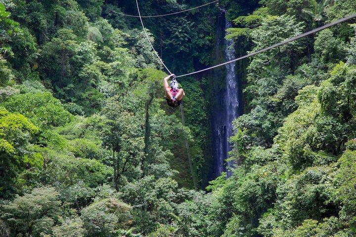 Pure Trek Canyoning & La Fortuna Waterfall Zipline