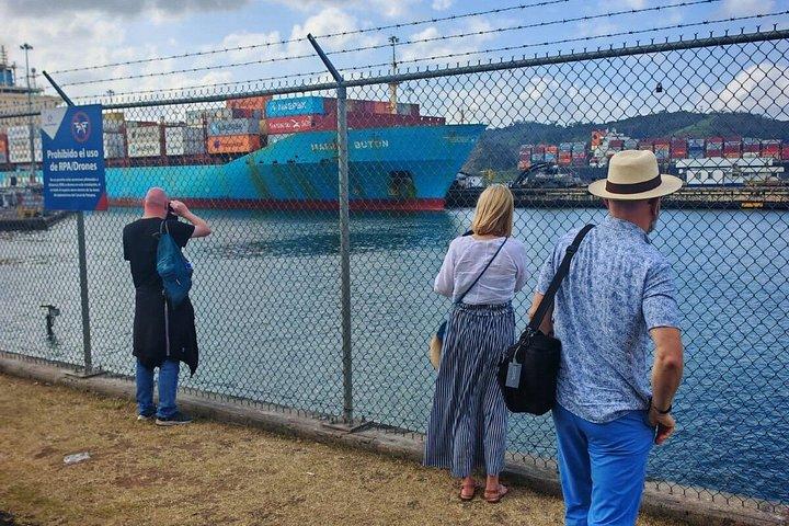 半日パナマシティ＆パナマ運河ツアー