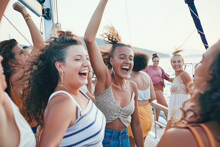 Party Boats (SHARED) or (PRIVATE) Punta Cana - Open Bar / Live DJ