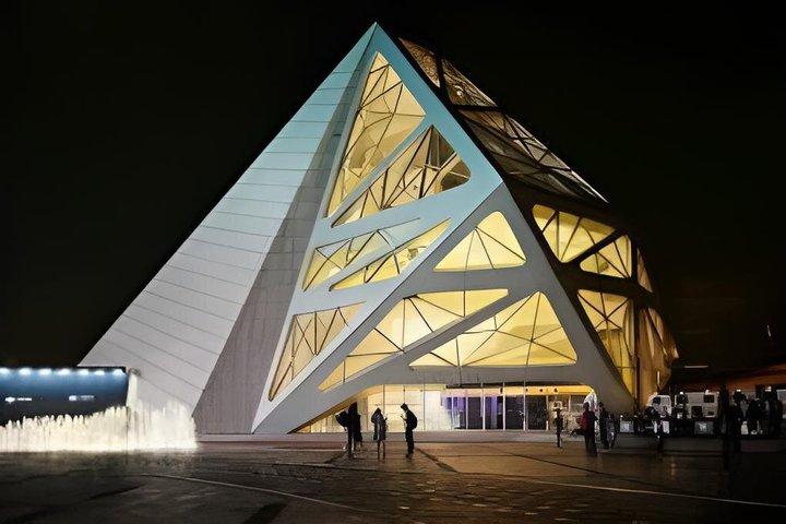Shenzhen Science Museum and DJI Private Tour
