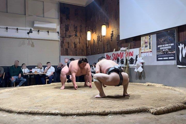 Tokyo Sumo Show e autêntica experiência de almoço Chanko