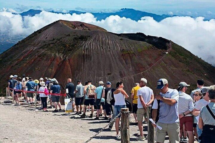 Vesuvius: Skip-the-line tickets with round trip transport