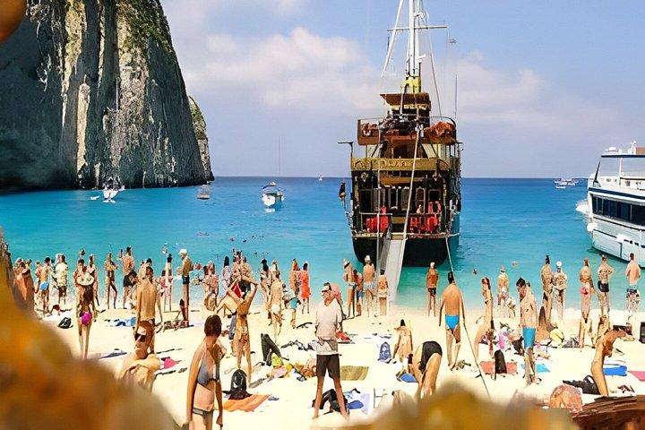 Pirate Ship Cruise to Shipwreck Beach and Caves in Zakynthos
