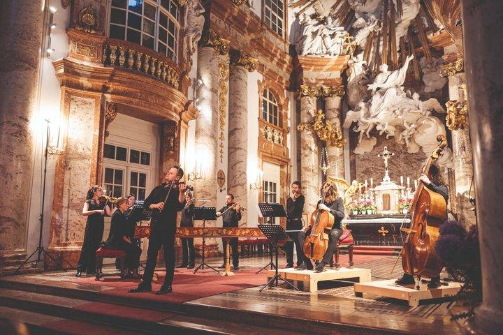 Klassisk koncert Vivaldi 4 sæsoner i Karlskirche Wien