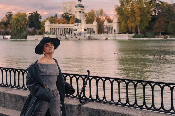 Séance photos du parc Retiro avec un photographe professionnel de Madrid
