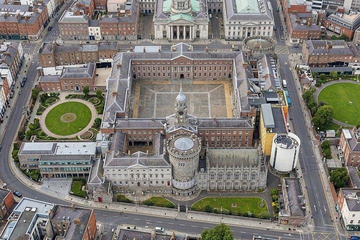 Private Historic Dublin Architecture Walking Tour