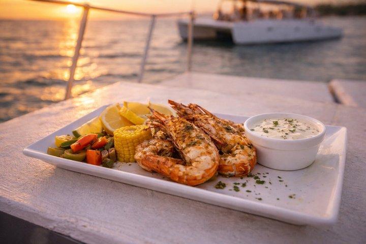 Punta Cana Sunset Party Boat com Lobster e Champagne