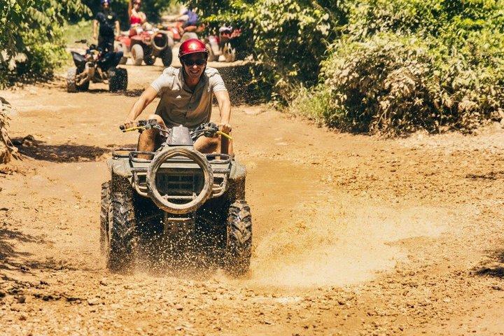Halve dag ATV, Zipline & Cenote zwemmen met lunch & pick-up