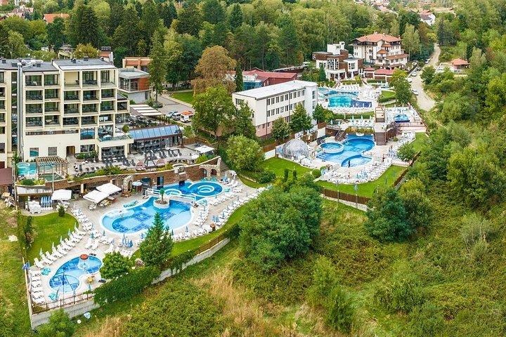 ソフィアから：7つのリラ湖ハイキング、サーマルプール＆リラ修道院
