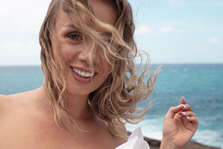 Deluxe Professional Photo Session: 2-Hr Oahu Look
