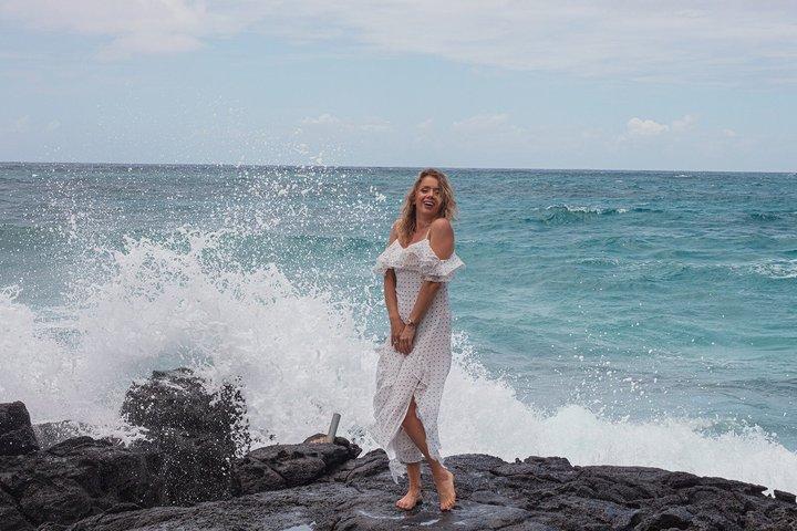 Deluxe Professional Photo Session: 2-Hr Oahu Look